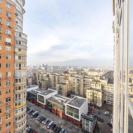 Luxury Apartments Smartplaza Obolon Metro Minskai Kiev Exterior foto