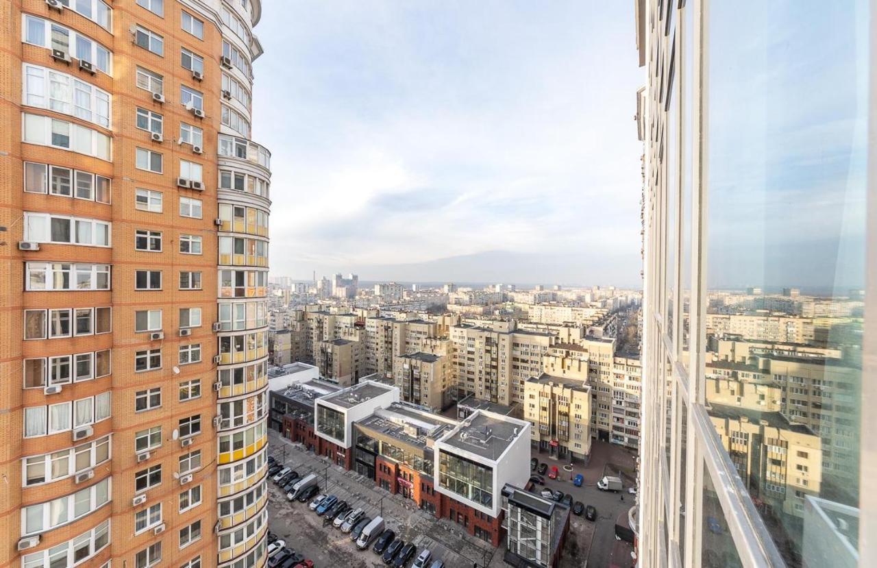 Luxury Apartments Smartplaza Obolon Metro Minskai Kiev Exterior foto