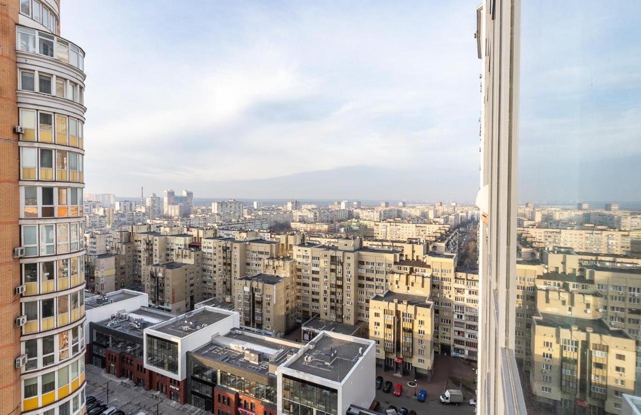 Luxury Apartments Smartplaza Obolon Metro Minskai Kiev Exterior foto