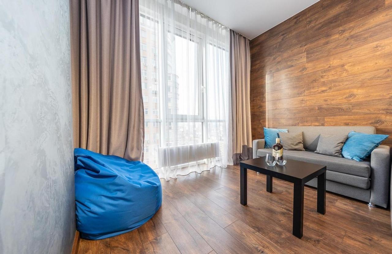 Luxury Apartments Smartplaza Obolon Metro Minskai Kiev Exterior foto